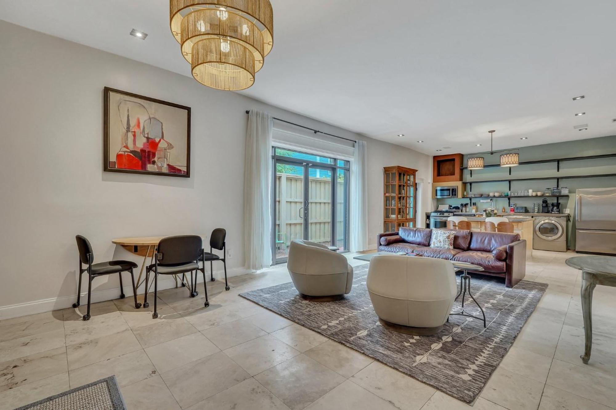 The Lincoln Loft, Near Forsyth Park With Free Parking Villa Savannah Bagian luar foto