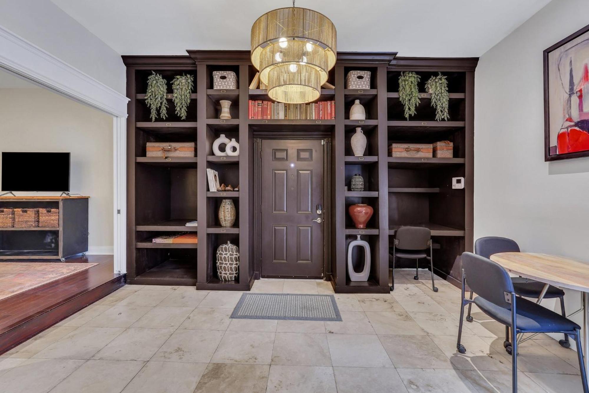 The Lincoln Loft, Near Forsyth Park With Free Parking Villa Savannah Bagian luar foto